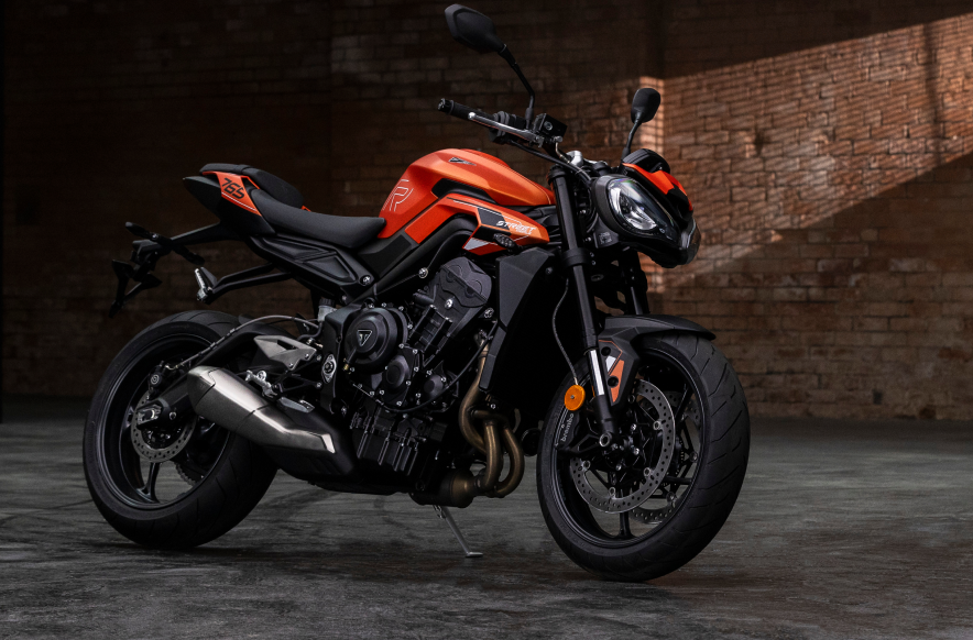 Street Triple